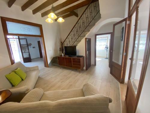Can Moranta By Localite