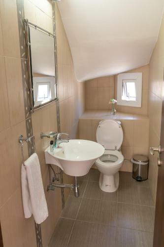 Fig Tree Villa Ekaterina 3 Bdrm