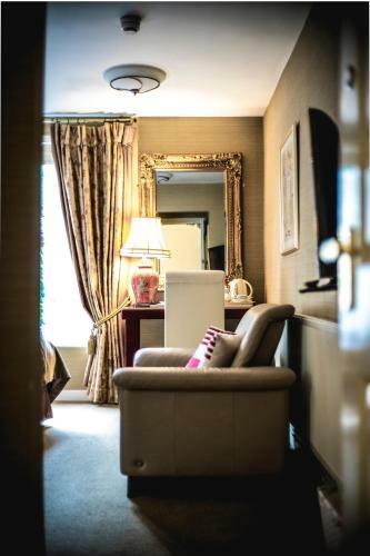 Hostal Tir Y Coed Country House