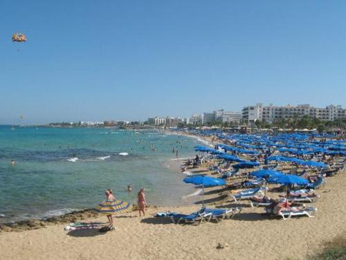 Apartamento Pallinio Court