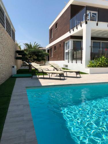 Villa Mondrian
