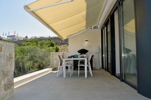 Apartamento Lujo- Terraza- Playa-piscina En Gran Alacant Beach