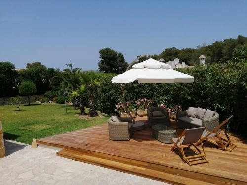 Villa Calle Palomas 13