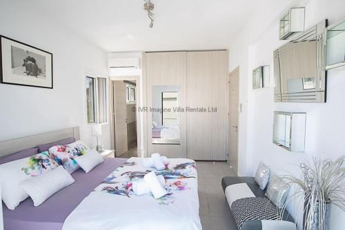 Beautiful Villa Minutes From The Beach, Protaras Villa 1405