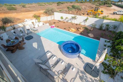 Villa Protaras Art House Seviews