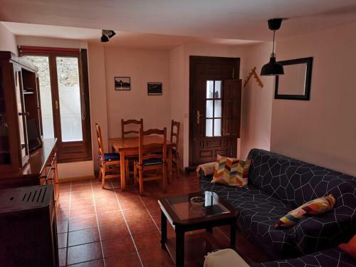 Amplio Apartamento de Monta�a Con Terraza Y Wifi