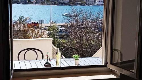 Holiday Home In Vinisce 31084
