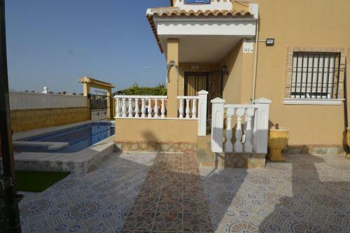 Bungalow With Private Pool 7 People Rentals Paco