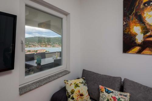 Apartamento A8 - Modern Apt With Terrace 3 Min Walk To Beach