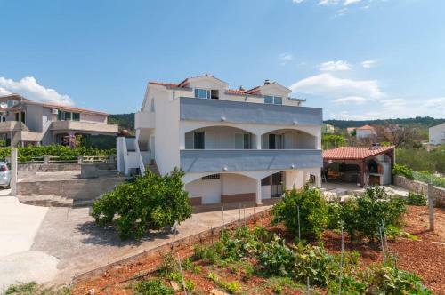 Apartman Jadra & Sina
