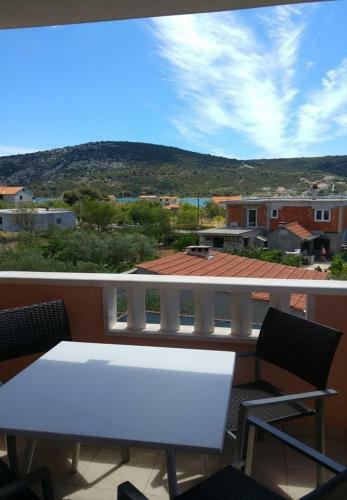 Apartments Josi - 150 M From Sea