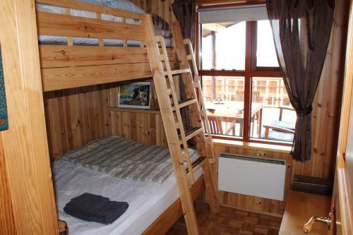 Amazing Cabin With Spectacular View!