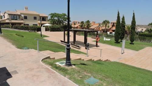 Hl025 Luxury 3 Bedroom Villa With Community Pool