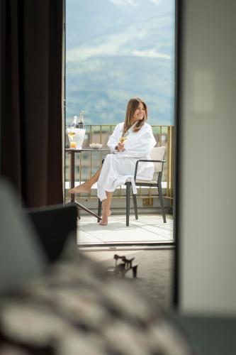Central By Residence Hotel