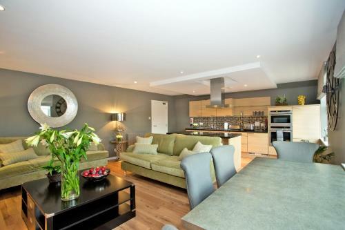 Aberdeen Polmuir Garden Apartments
