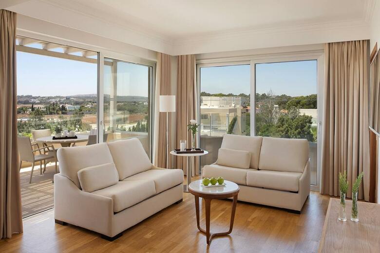 Hotel Grecian Park