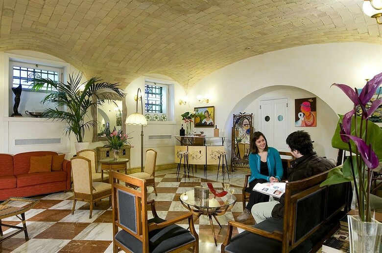 Hotel Emona Aquaeductus