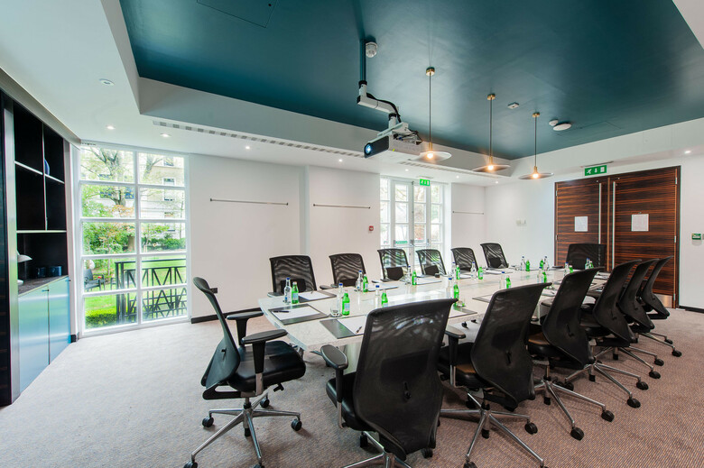 Hotel Doubletree By Hilton London Kensington