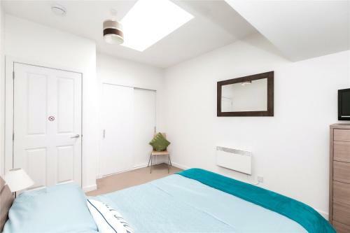 Top Stunning Relocation Aberdeen City Center Apartment
