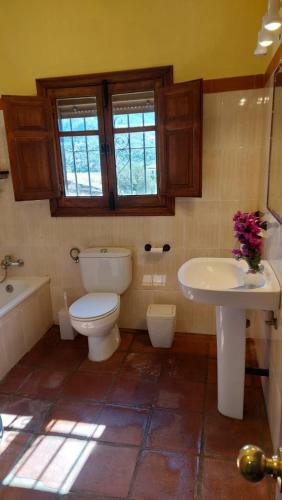 Apartamento Casas Rurales- "casa Larios"