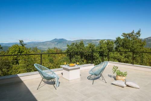 Beautiful Villa Mons Caldera