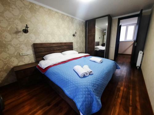 House Bn