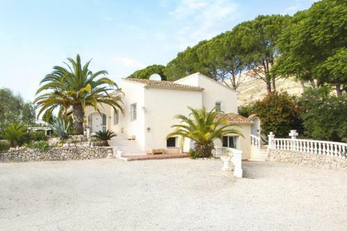 Villa Graham Holiday Rentals - Montgo