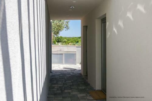 Villa For Two Person With Pool In Peroj