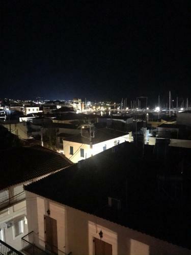 Apartamento Aegina Blue Sea And Town Views