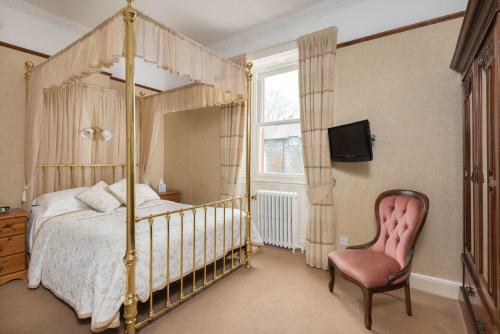 Hostal Acorn House
