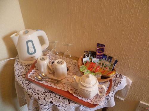 Hostal Acorn House