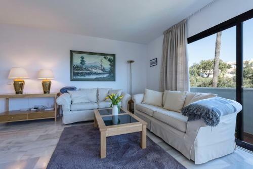 Comfortable Apartment With Sea View