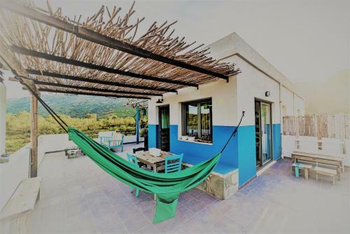 Saveriako, Paradise For Relaxed Free Spirits