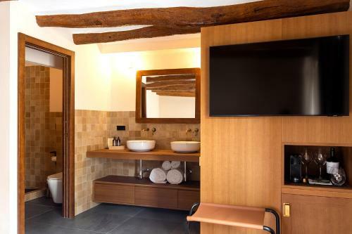 Casa Gran 1771 - Boutique Winery Hotel
