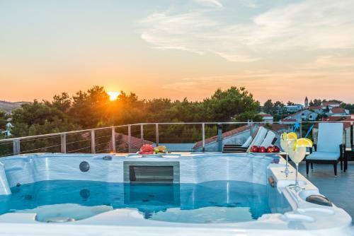 Luxury Apartments Vilamaloca