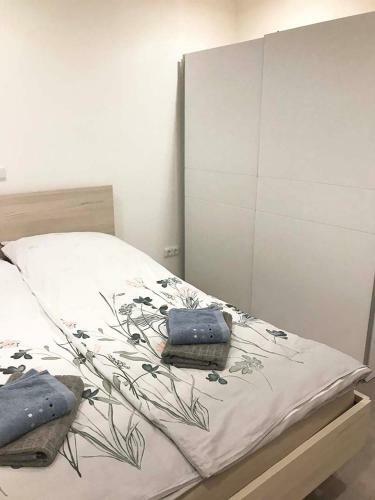 Sinisa Apartmani Vir