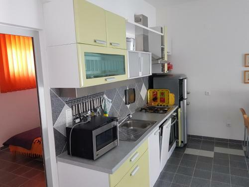 Modern Apartament Near Sea
