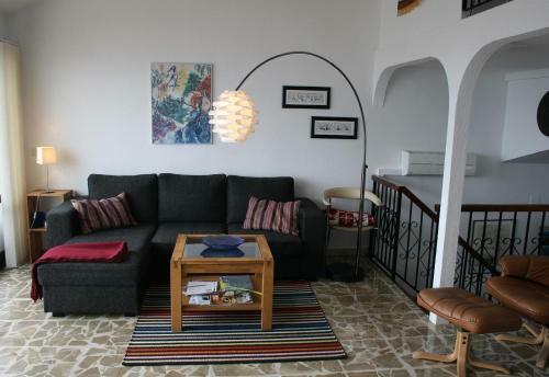 Highly Situated Apartment Sea Views