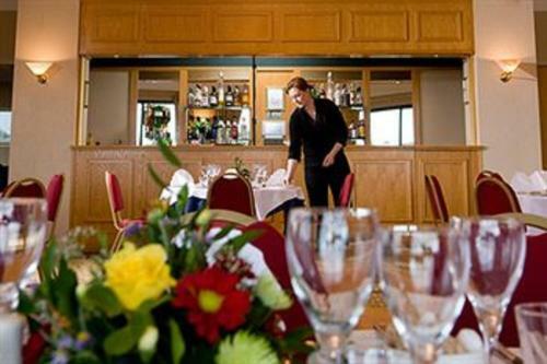 Malin Court Hotel And Restaurant