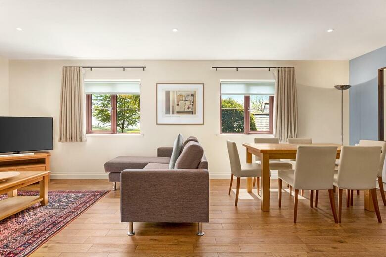Trenython Manor Hotel & Spa