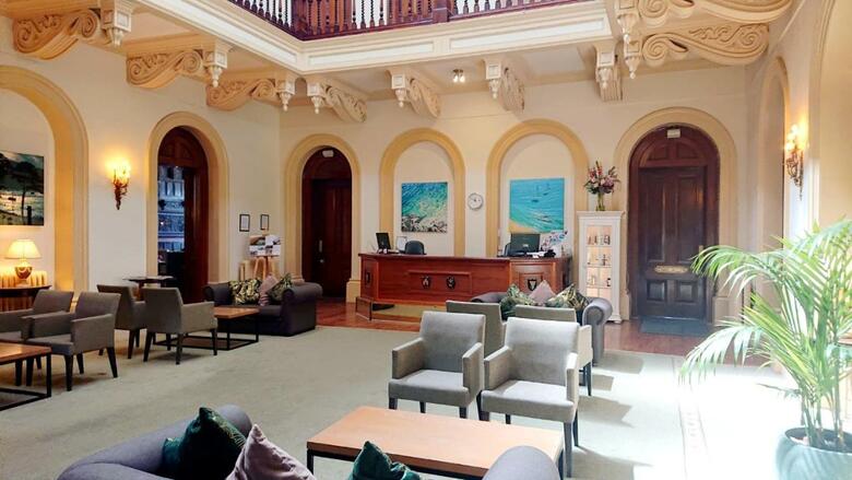 Trenython Manor Hotel & Spa
