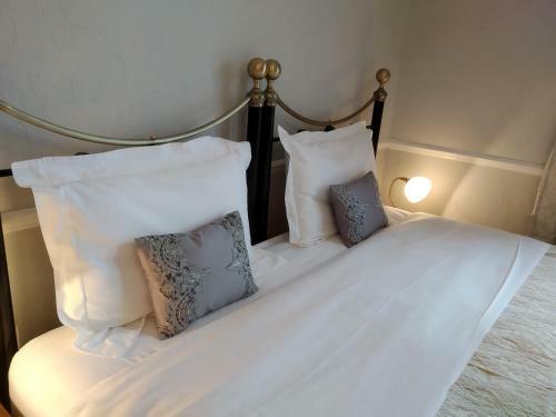 Anton Guest House Bed And Breakfast