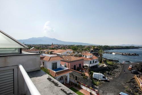 Apartamento Lighthouse On The Sea In Pozzillo - Starfish