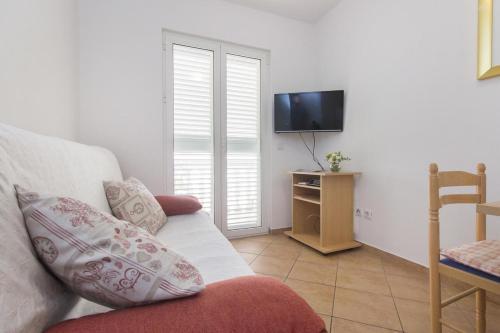 Apartments With A Parking Space Srima - Vodice, Vodice - 17660
