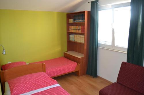 Apartments With A Parking Space Srima - Vodice, Vodice - 16588