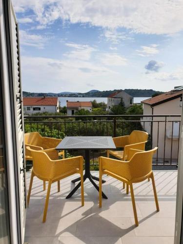 Apartments With A Parking Space Srima - Vodice, Vodice - 18480