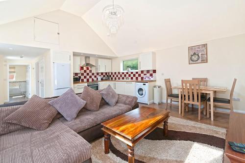 Eversleigh Woodland Lodges