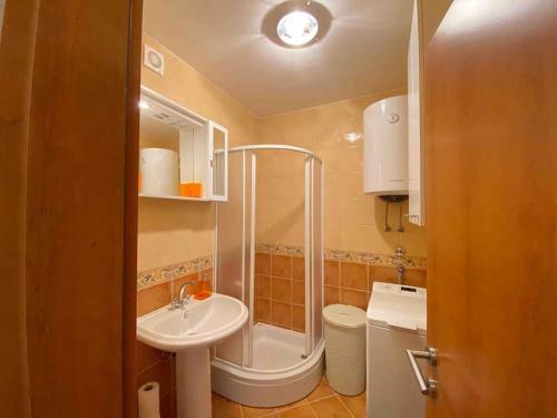 Apartamento Sea La Vie Holiday Home With Pool