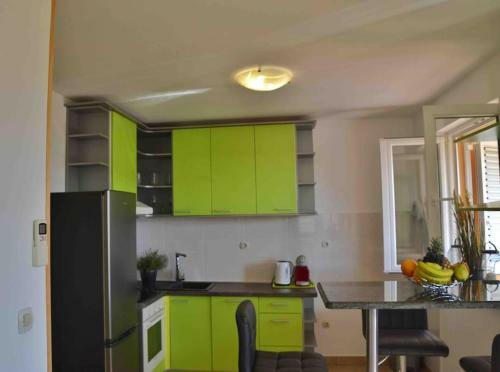 Apartamento Sea La Vie Holiday Home With Pool