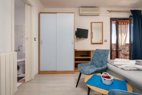 Apartments Miri Vrsar